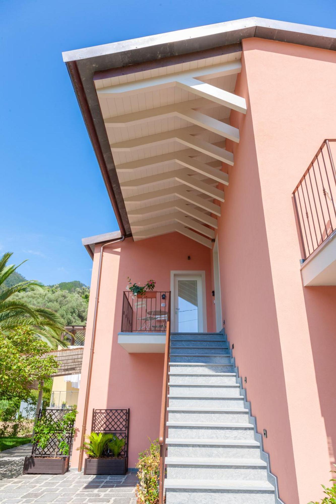 La Casa Dei Glicini Apartment Levanto Bagian luar foto