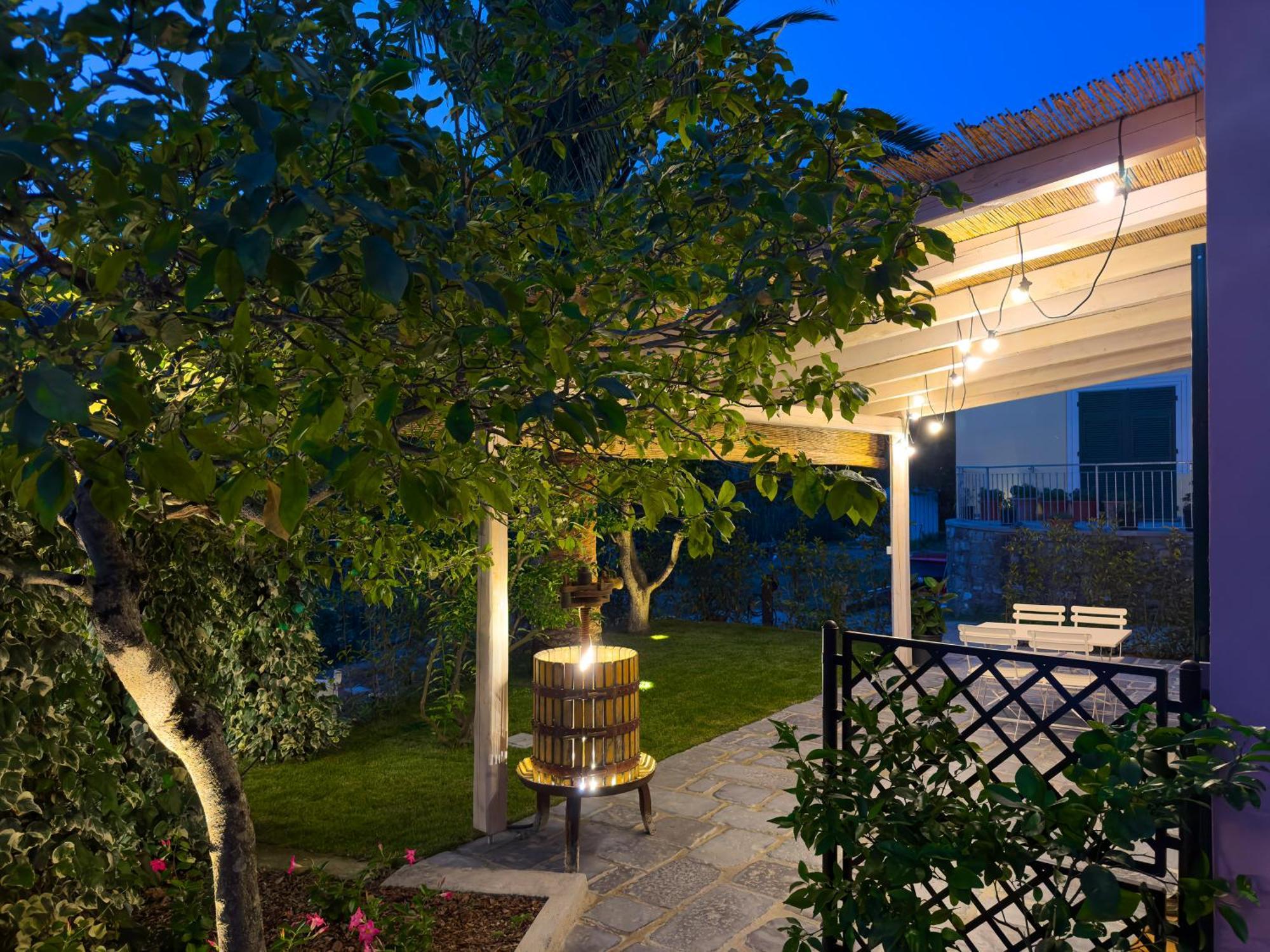 La Casa Dei Glicini Apartment Levanto Bagian luar foto