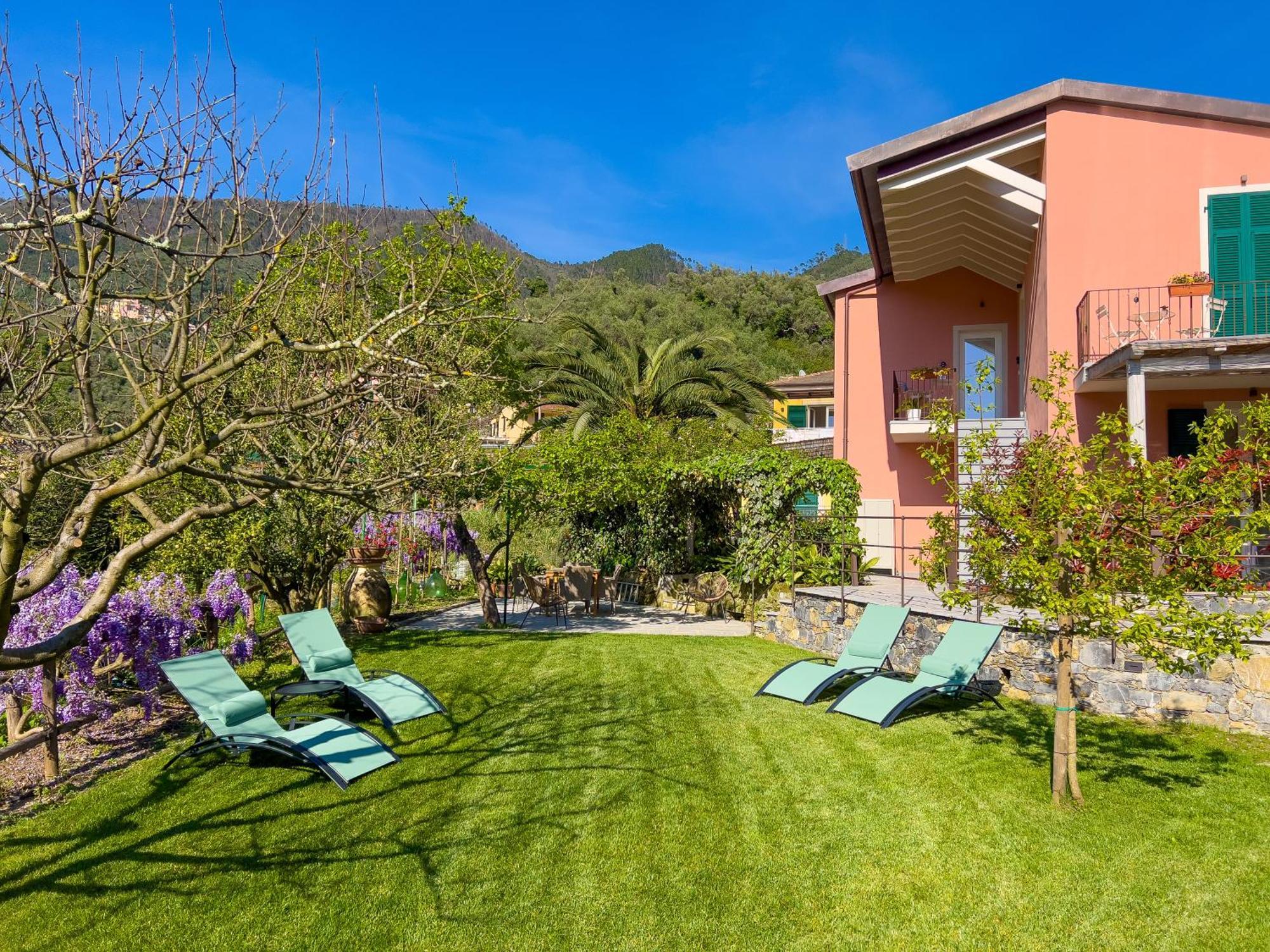 La Casa Dei Glicini Apartment Levanto Bagian luar foto